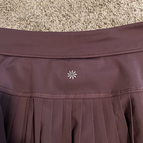 Athleta pleaded skirt size small - Picture 6 of 6
